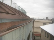 上尾市で雨樋と外壁の現場調査