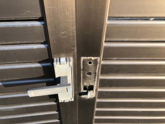門扉 取っ手破損