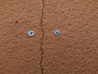 釘 打ちこみ後 写真