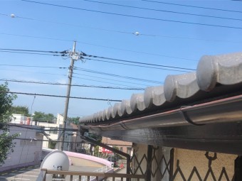 上尾市 雨樋湾曲 雪の影響
