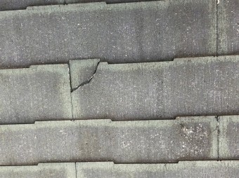 上尾市で歯医者の屋根の現場調査