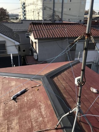 川越市で屋根棟板金の施工事例
