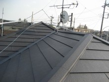 屋根葺き替え 完成 ガルバリウム