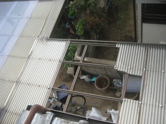 トタン屋根破損
