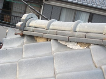 越谷市で屋根の現場調査