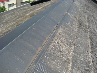 日高市の屋根棟板金の写真