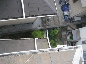 雨樋 土 狭山市