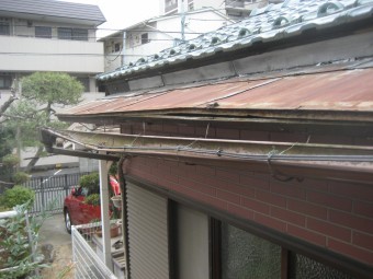 既存雨どい①