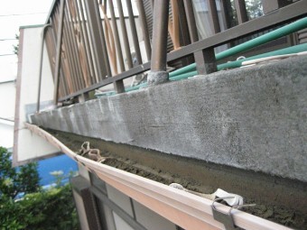 瑞穂町で雨樋の現場調査