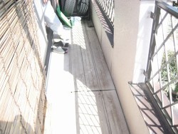 瑞穂町でベランダ塗装