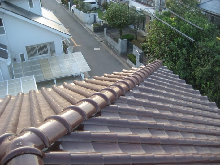 熊谷市で瓦屋根の現場調査