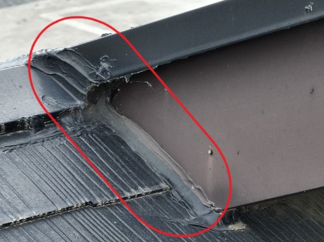 スレート屋根の雨漏り調査　原因究明
