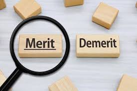 瓦屋根の劣化に多い漆喰　庭に白い塊が落ちていたら要注意